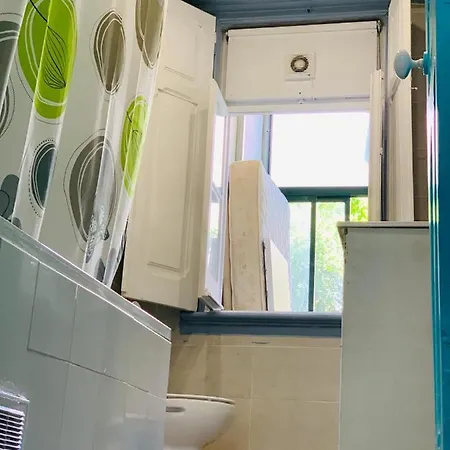 Park بيت شباب *