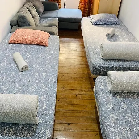 بيت شباب Park *